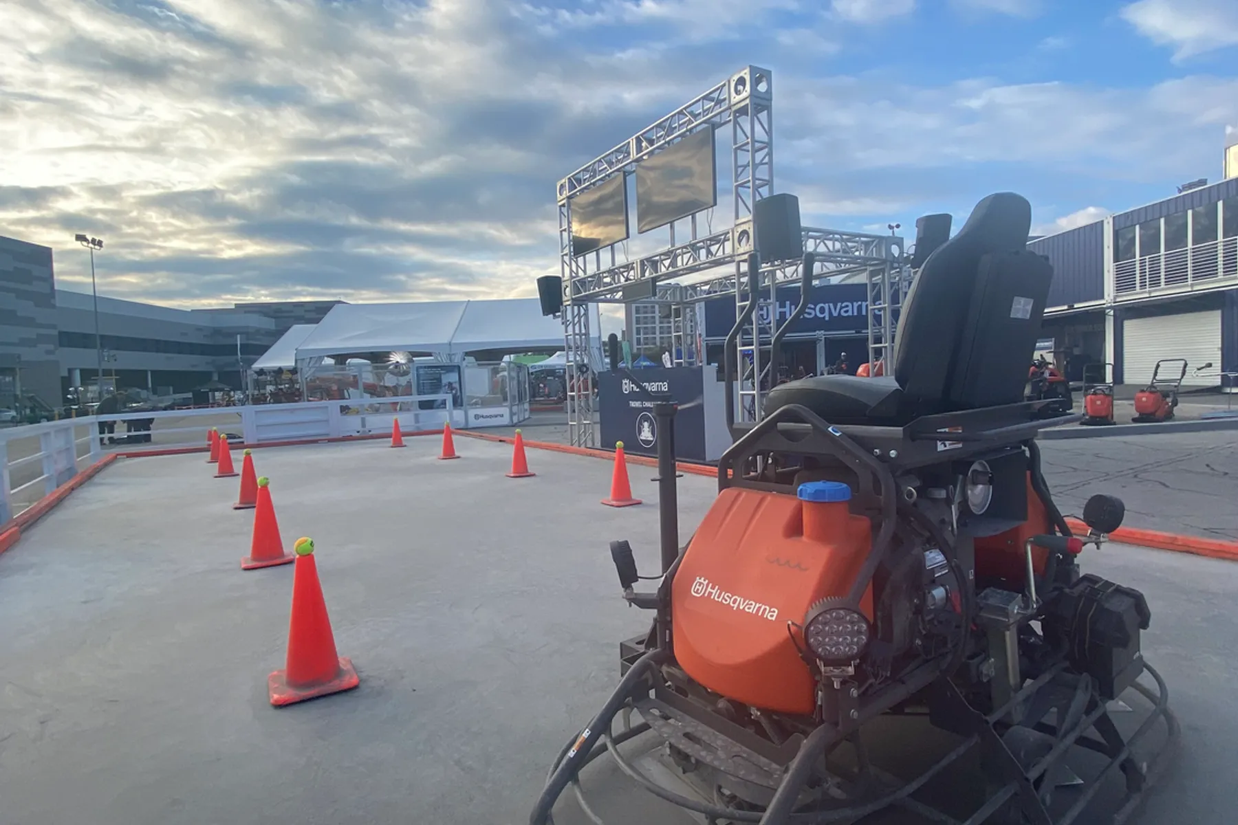 WOC 25 Trowel Challenge