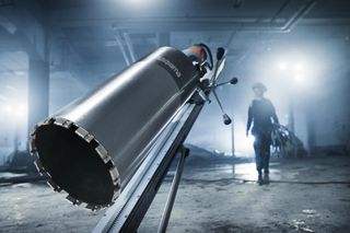 Z-edge drill bit rooftop design