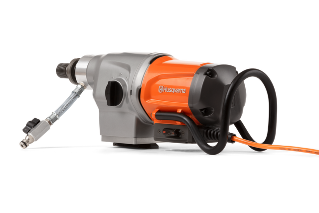 DM 400