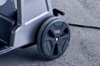 Web feature - easy to transport