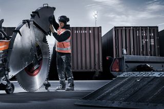 For US only – Elite-Cut F1610 ADV Phase 1 – Cropped version