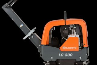 LG 300
