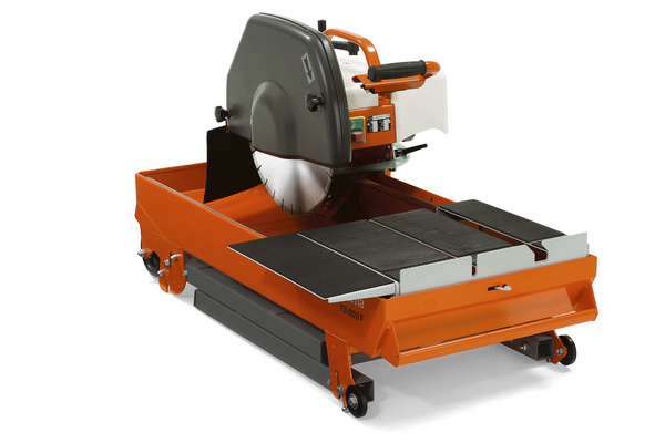 TS 400 F, legs folded