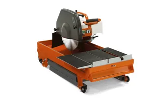 TS 400 F, legs folded