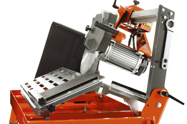 TS 100 R, 45º cut, tilted table