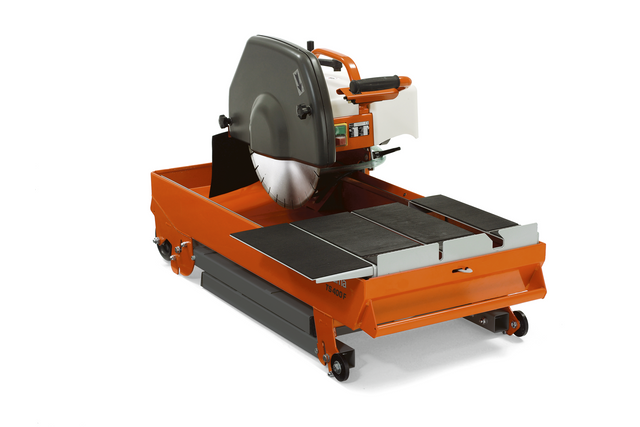 TS 400 F, legs folded