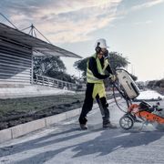 K 770 with cutting trolley on jobsite