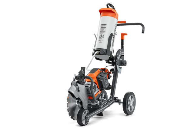 K 1 Pace with cutting trolley front left_2