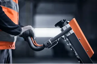 CP 9 - hold to run lever