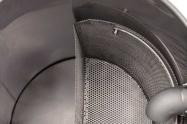 W 70, Integral stainless steel strainer