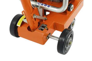 FS 305, right rear wheel extended