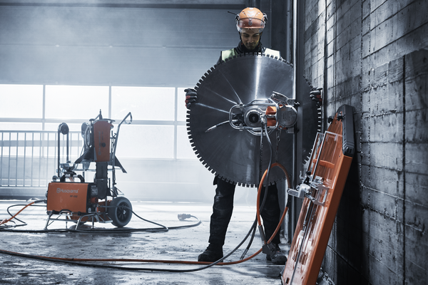 معلم تكسير - معلم تكسير بالكويت - مقاول تكسير - بالكويت📞55901990 - مقاول تكسير بالكويت - تكسير خرسانه - تكسير ارضيات - تكسير حوائط - مقاول هدم - تكسير سيراميك 12 https://www.husqvarnaconstruction.com/-/images/aprimo/husqvarna-construction/wall-saw-blades-2/photos/action/ow-971753.png?format=PNG_3_2_COVER_MD&v=4704fa3f84aa9e43